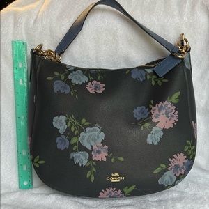 Authentic Coach pebbled leather Hobo/Crosby